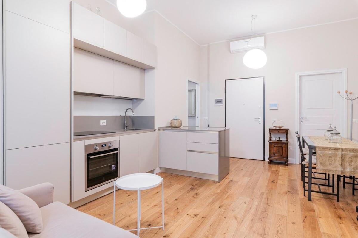 Homeby, Appartamento Tiepolo Milan Bagian luar foto